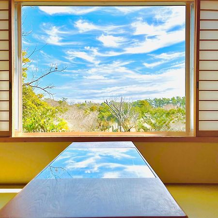 Cozy Villa With Hot Springs And Nature Itō Eksteriør billede